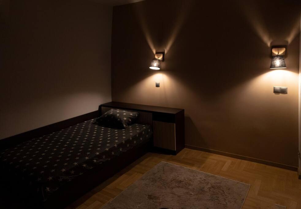 Very Spacious & Modern 3Bed Near Airport & Centre София Экстерьер фото