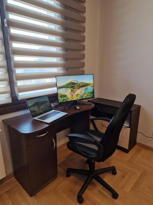 Very Spacious & Modern 3Bed Near Airport & Centre София Экстерьер фото