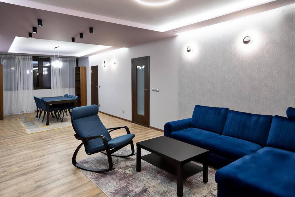 Very Spacious & Modern 3Bed Near Airport & Centre София Экстерьер фото